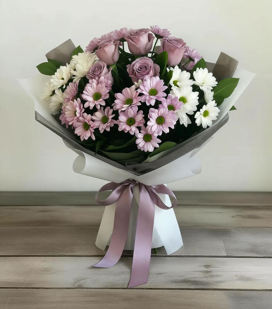 Букет цветов из: Хризантемы и Розы в Семеновке