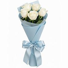 Букет 5 Белых роз Проуд в Семеновке