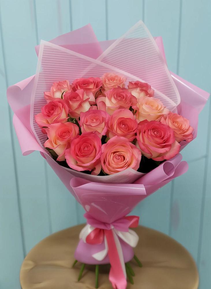 Букет 15 Розовых роз Равель в Семеновке