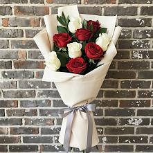 Букет цветов из:  Розы в Семеновке