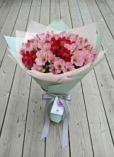 Букет цветов из:  Альстромерии в Семеновке