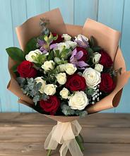 Букет цветов из:  Розы и Альстромерии #REPLACE_PRED# Семеновке