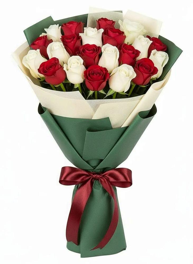 Букет Микс из красных и белых роз в Семеновке