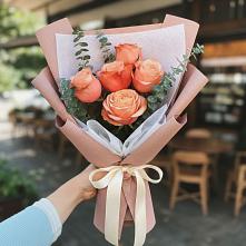 Букет цветов из:  Розы в Семеновке