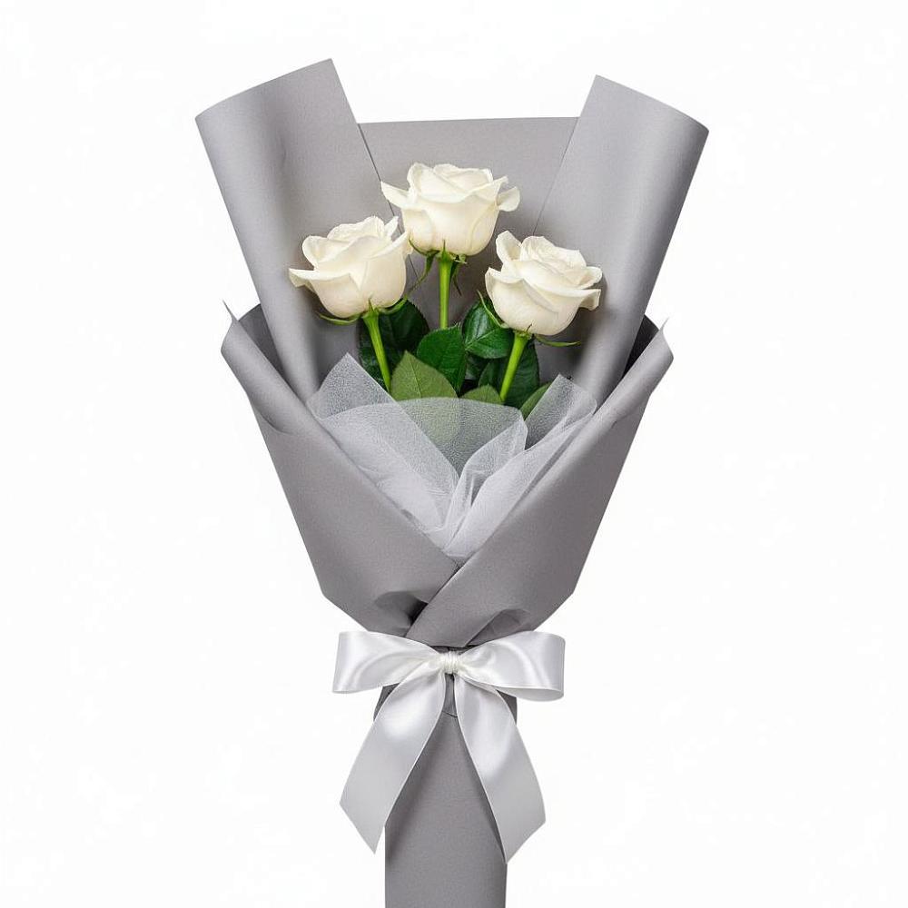 Букет 3 белые розы в Семеновке