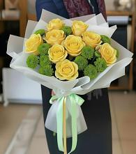 Букет цветов из:  Хризантемы и Розы в Семеновке