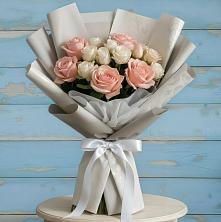 Букет цветов из:  Розы в Семеновке