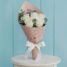 Букет цветов из:  Розы в Семеновке