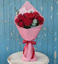 Букет цветов из:  Розы в Семеновке