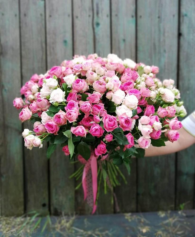 Букет Розовые кустовые розы Натали и Лав Лидия в Семеновке