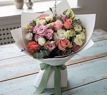 Букет цветов из:  Розы, Лизиантусы и Гвоздики #REPLACE_PRED# Семеновке