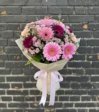 Букет цветов из:  Герберы и Хризантемы в Семеновке