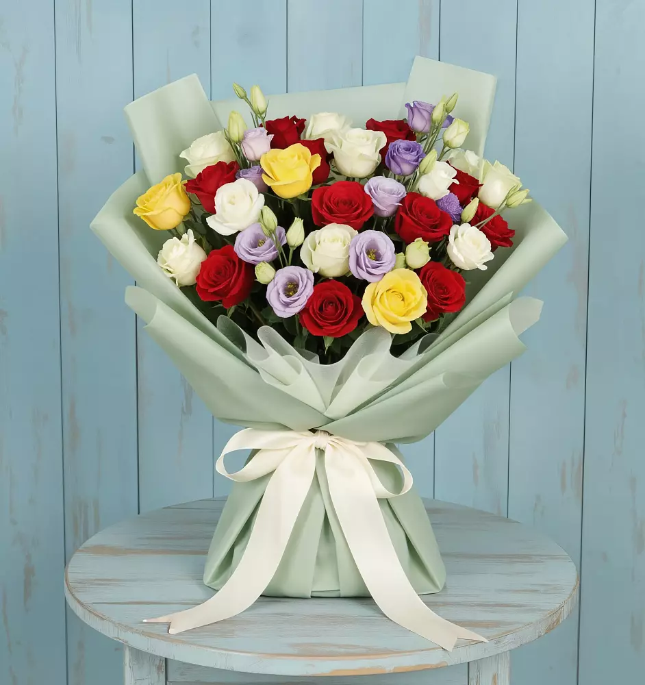 Букет цветов из: Розы в Семеновке