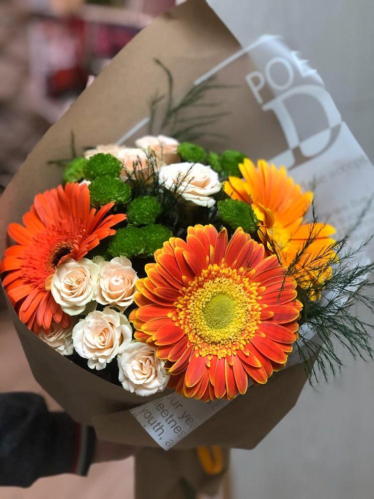 Букет цветов из: Герберы, Хризантемы и Розы в Семеновке