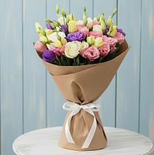 Букет цветов из:  Лизиантусы в Семеновке