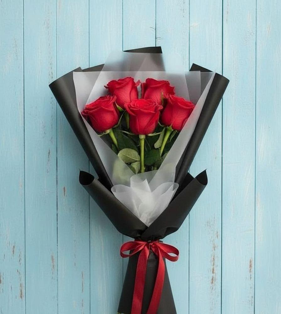 Букет цветов из: Розы в Семеновке